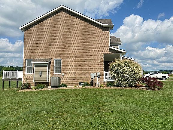 4th image of 215 Cynthia Ann Dr