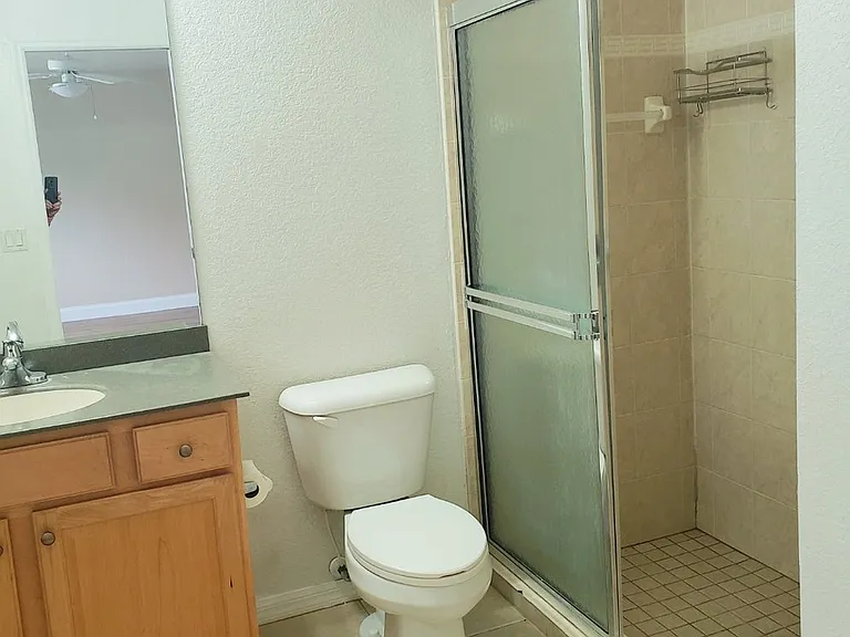 5526 Lavender Ave — Photo 7