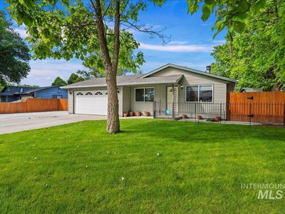 826 W Kinghorn Dr, Nampa, ID, 83651