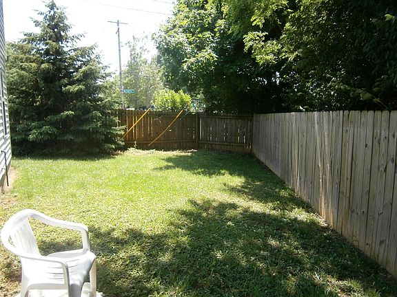 3rd image of 2131 Fortune Hill Ln