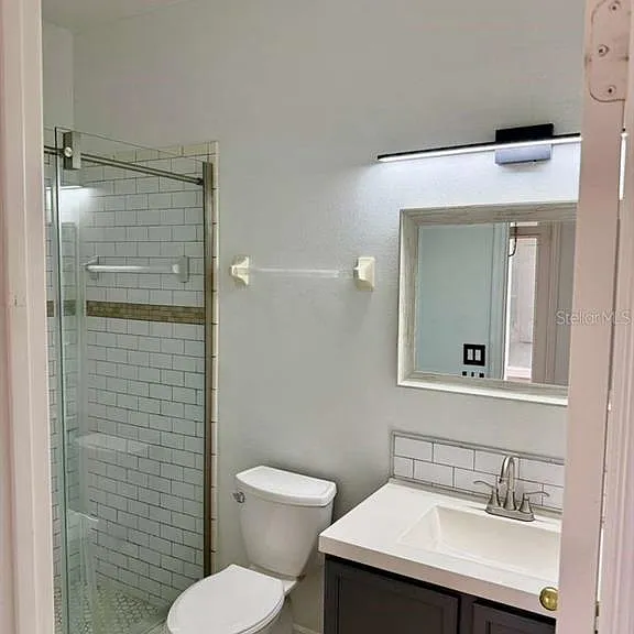 13832 Hawk Lake Dr — Photo 9