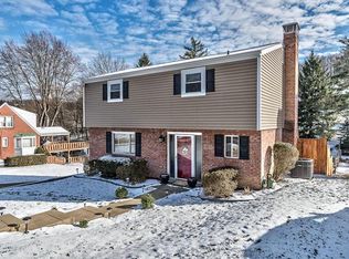 308 McIntyre Rd, Pittsburgh, PA 15237