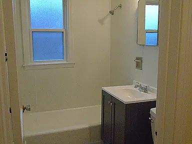 5th image of 1729 Massachusetts St APT 13