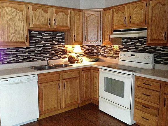 4th image of 4550 E County Road 350 S