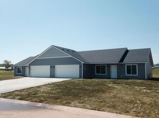 534 Trout Ave, Saint Charles, MN 55972