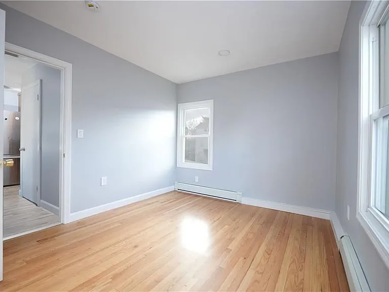 74 Hawes St #2 — Photo 5