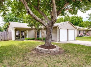 6204 Kary Lynn Dr S, Watauga, TX 76148