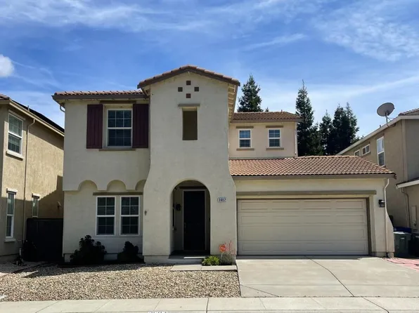 3682 W River Dr, Sacramento, CA 95833
