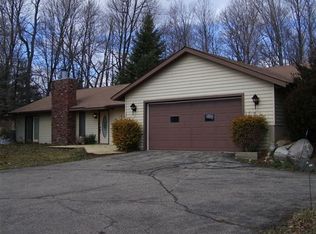 1415 100th St SE, Byron Center, MI 49315