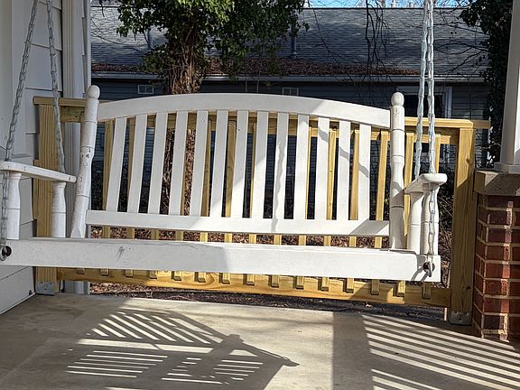 porch swing