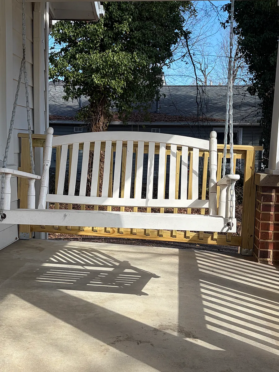 porch swing - 117 Tarpley St #117