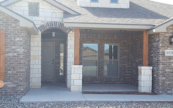 3rd image of 6921 Cattleman Dr