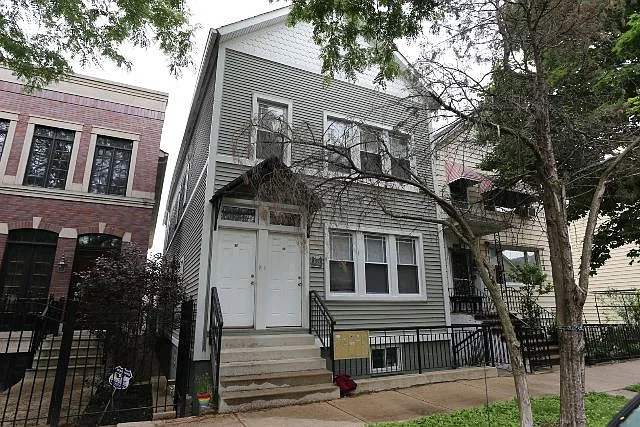 1738 W Altgeld St #F2 — Photo 1