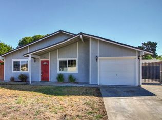 1017 Meadowview Dr, Galt, CA 95632