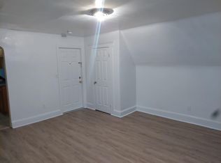 243 So Burnet St, East Orange, NJ 07018