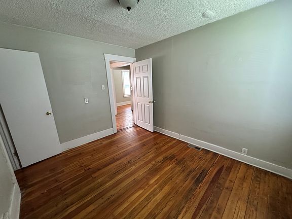 2nd image of 97 Batavia St APT 1