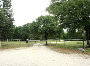 753 County Road 286, Collinsville, TX 76233