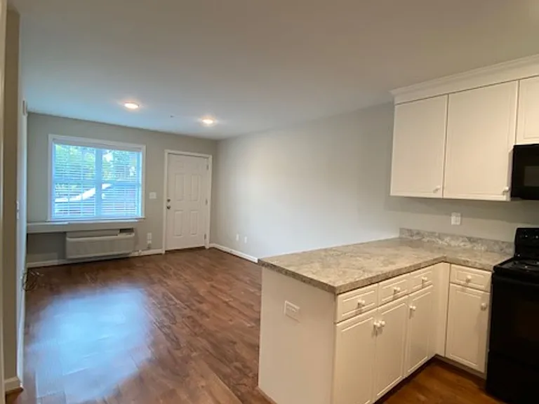 2000 Sapphire Rd — Photo 15