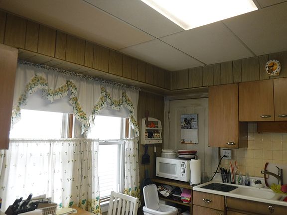 4th image of 4211 N Ozanam Ave