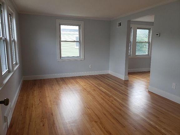 4th image of 101 Faraday St Floor 2