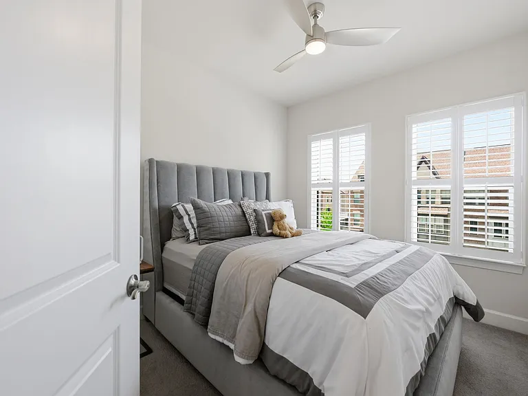 9553 Capital Ln #1 — Photo 64
