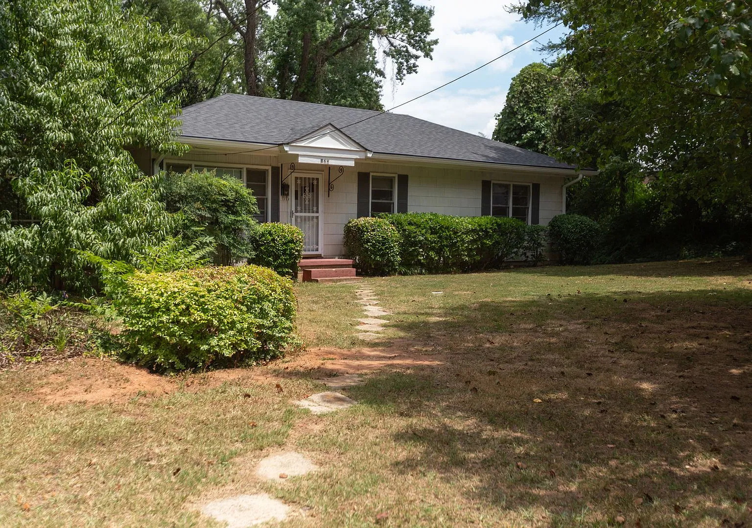 3 bedroom 1 bath in Boulevard/ Normaltown! — Photo 2