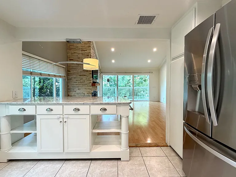 5708 Camelia Ln — Photo 11