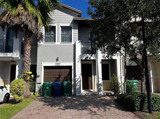 5815 NW 104th Path, Doral, FL 33178