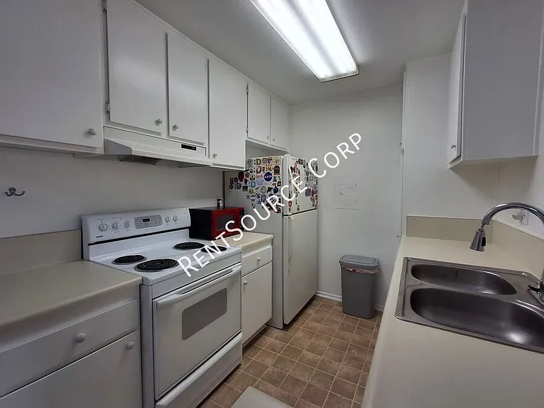 23515 Lyons Ave #219 — Photo 6