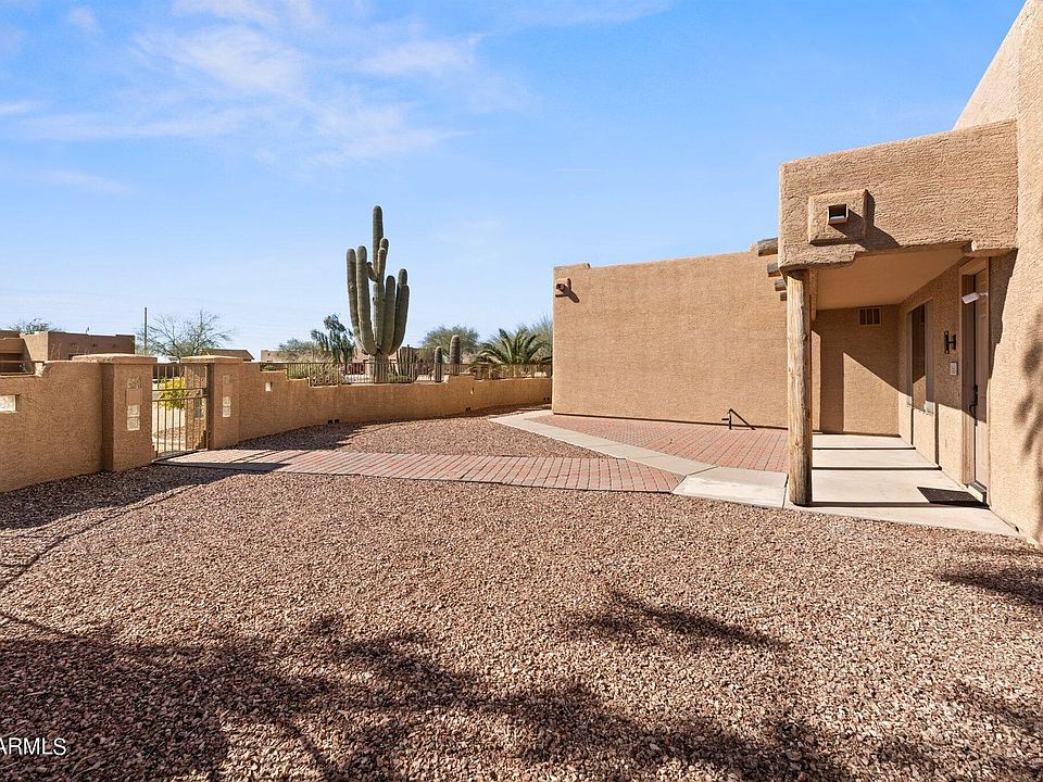 1st image of 24326 W Desert Vista Trl