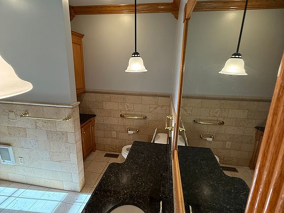 3rd image of 222 Crescent Lake Dr APT D