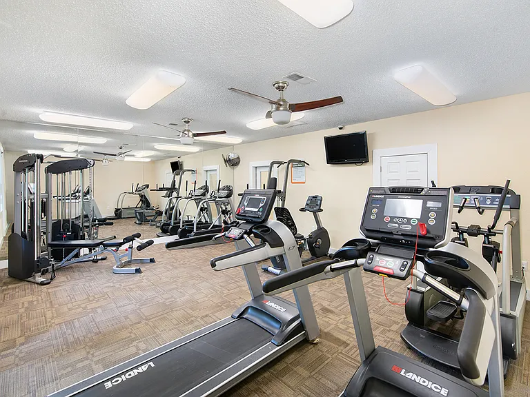 Ashley Park Apartments — Photo 7