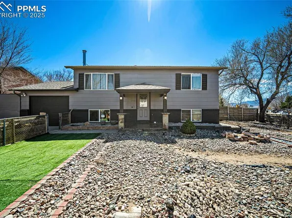2219 Sonoma Dr, Colorado Springs, CO 80910