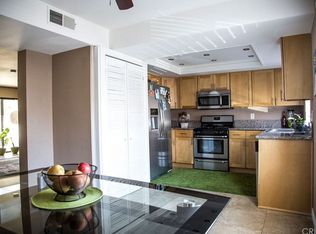 19451 Sherman Way #104, Reseda, CA 91335