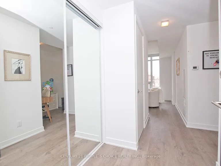 180 Veterans Dr #302 — Photo 4