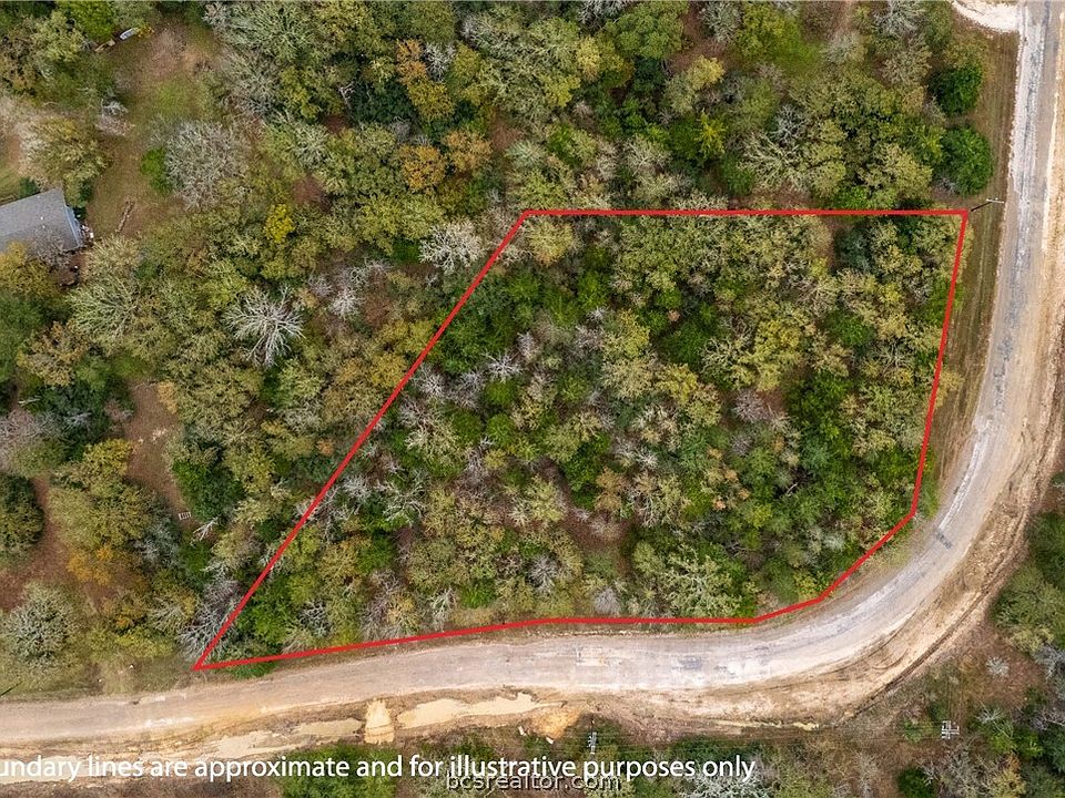 1st image of Teal Lake Dr
