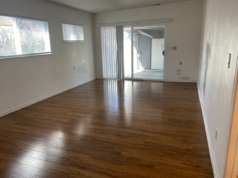 5677 Calpine Dr — Photo 7