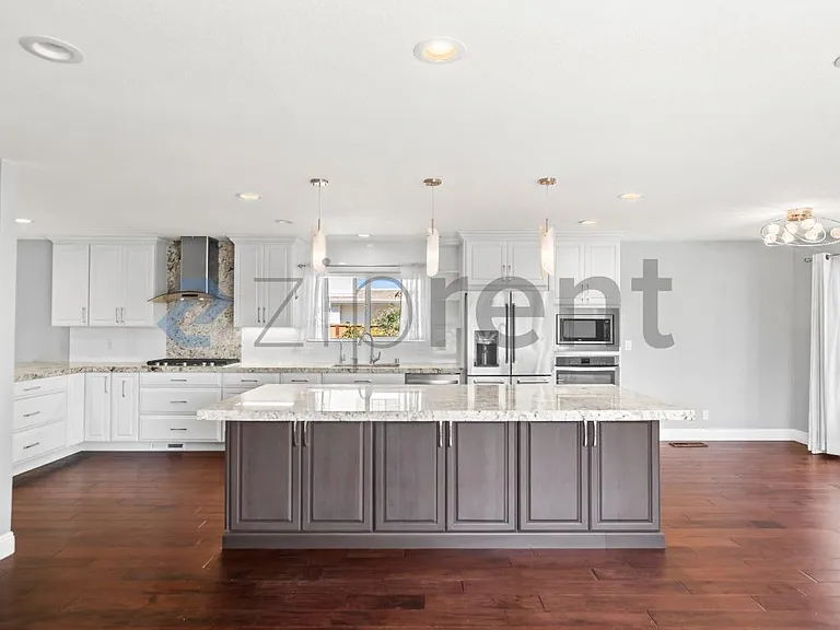 5319 Westbury Ct — Photo 12