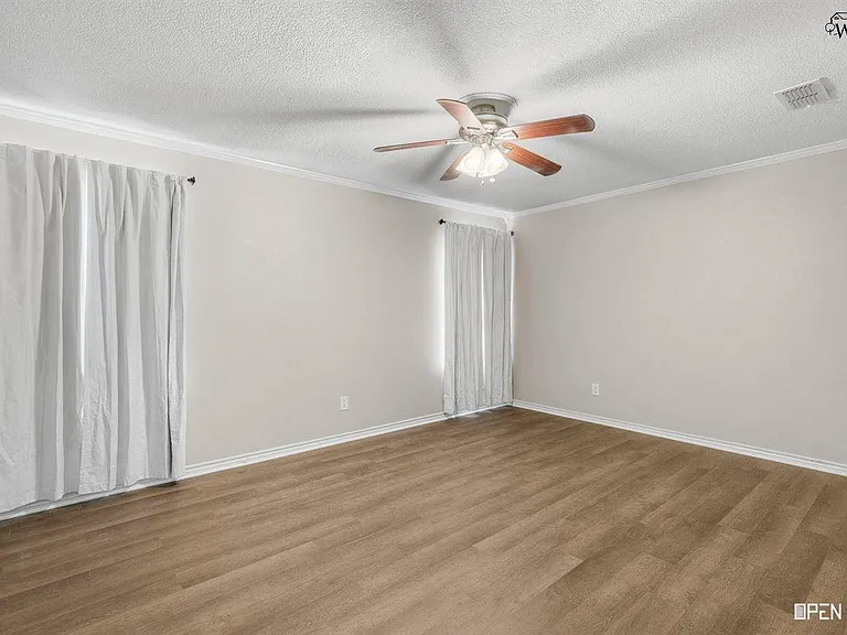 5 Worthington Ct — Photo 16