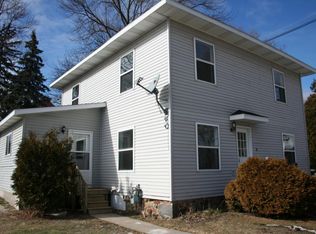 18 N Courtland St, Hart, MI 49420