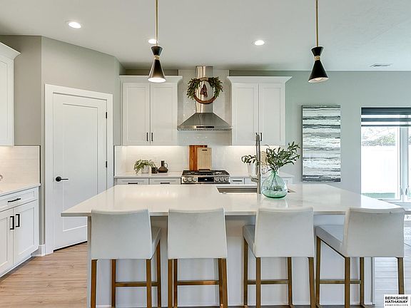 4th image of 23824 Harvest Heights Cir