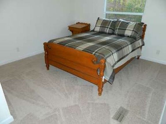 2nd image of 132 Fawn Ln