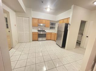 103 Cutler St #3E, Newark, NJ 07104