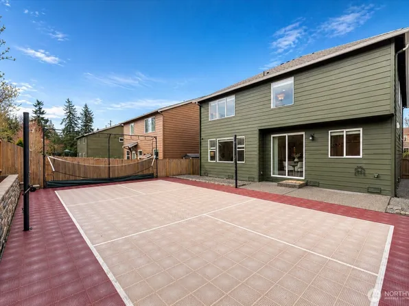 7640 NE 195th Street, Kenmore, WA 98028