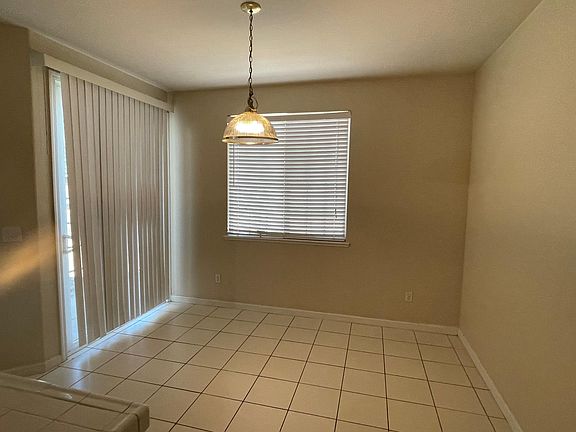 4th image of 8177 Shay Cir