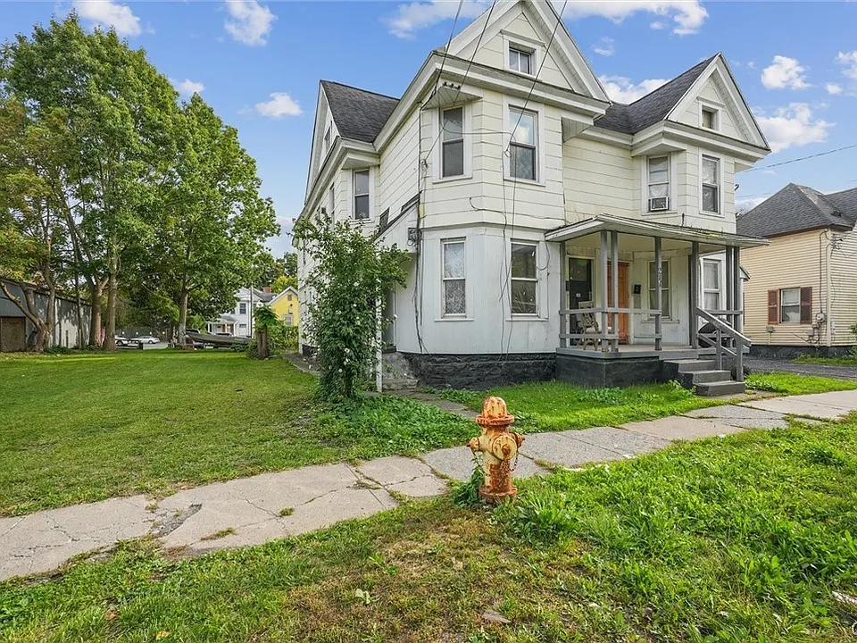 217 Grand Ave #2