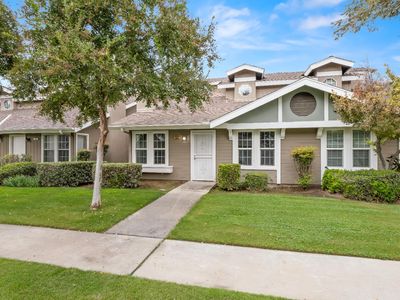 3770 W Barstow Ave APT 142, Fresno, CA, 93711