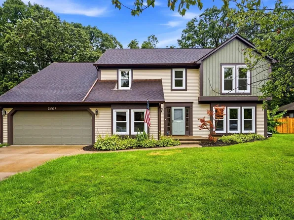 2567 Starford Dr, Dublin, OH 43016