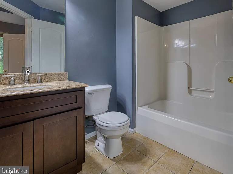 30 Flaxleaf Ct — Photo 13