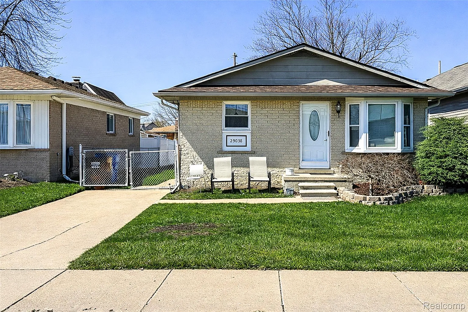 29038 Springstead St photo 1